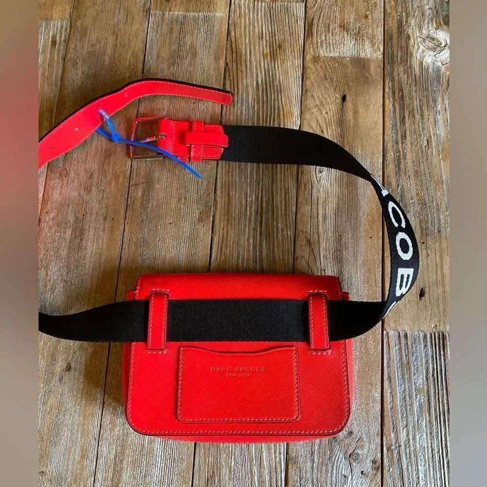 MARC JACOBS snapshot shoulder bag